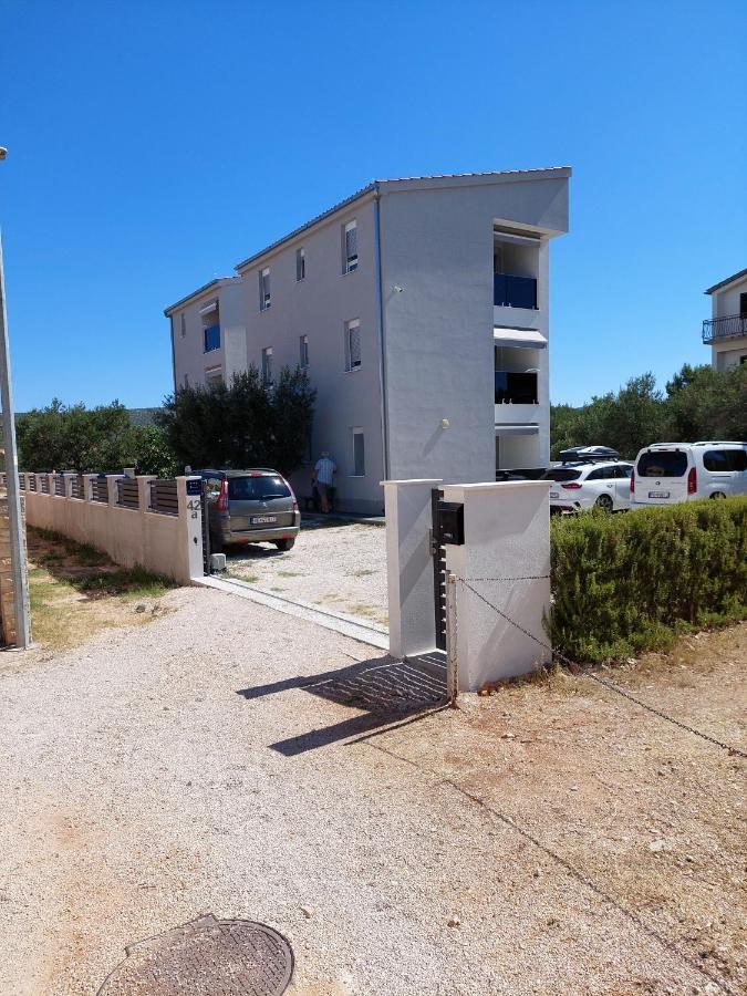 Apartments Zdeslav Rogoznica  Eksteriør billede